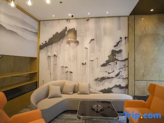 Yunman Life Hotel