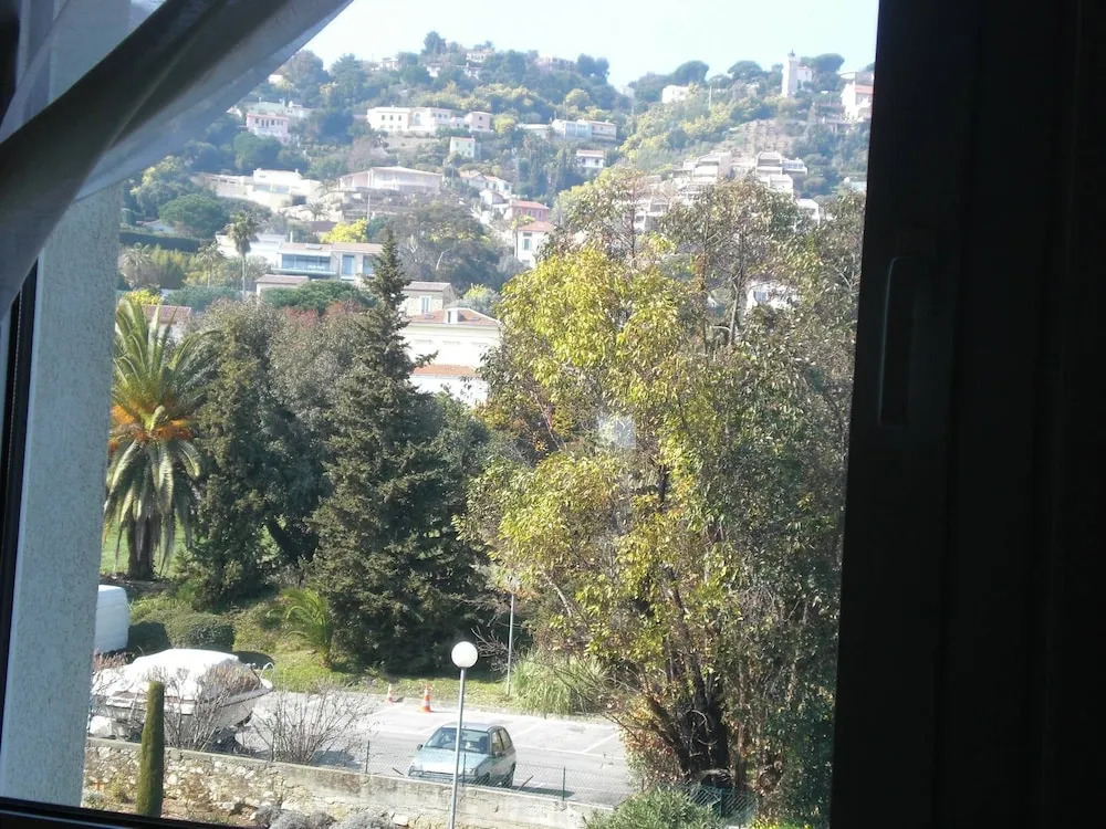 Sea View, Pool. Cannes and Juan les pins at 5 Min