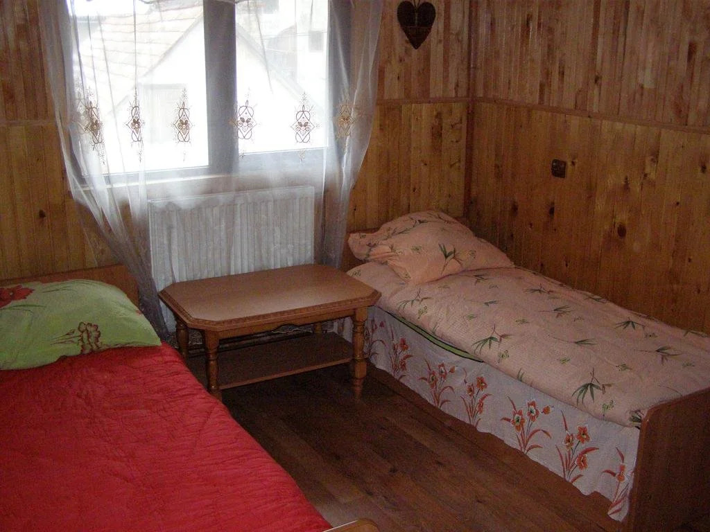 Guest House Mandrivnyi Rooms&Apartments