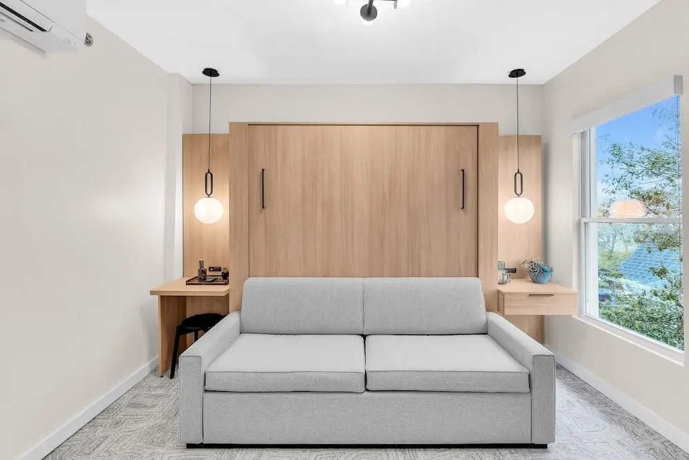 The St Laurent Social Club & Guest Rooms