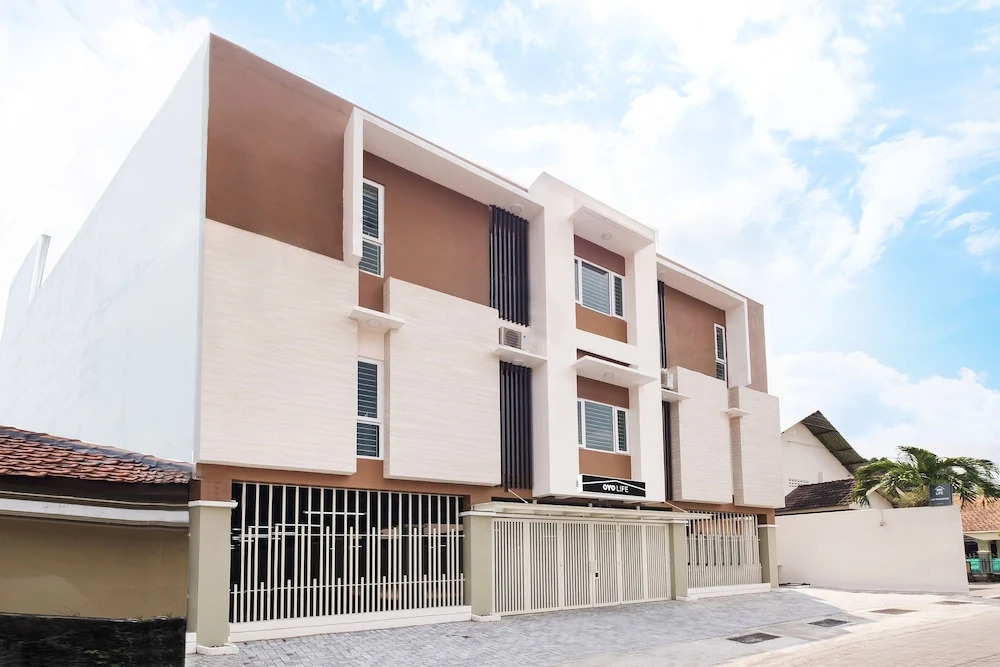 Sari Panguripan BY OYO Rooms