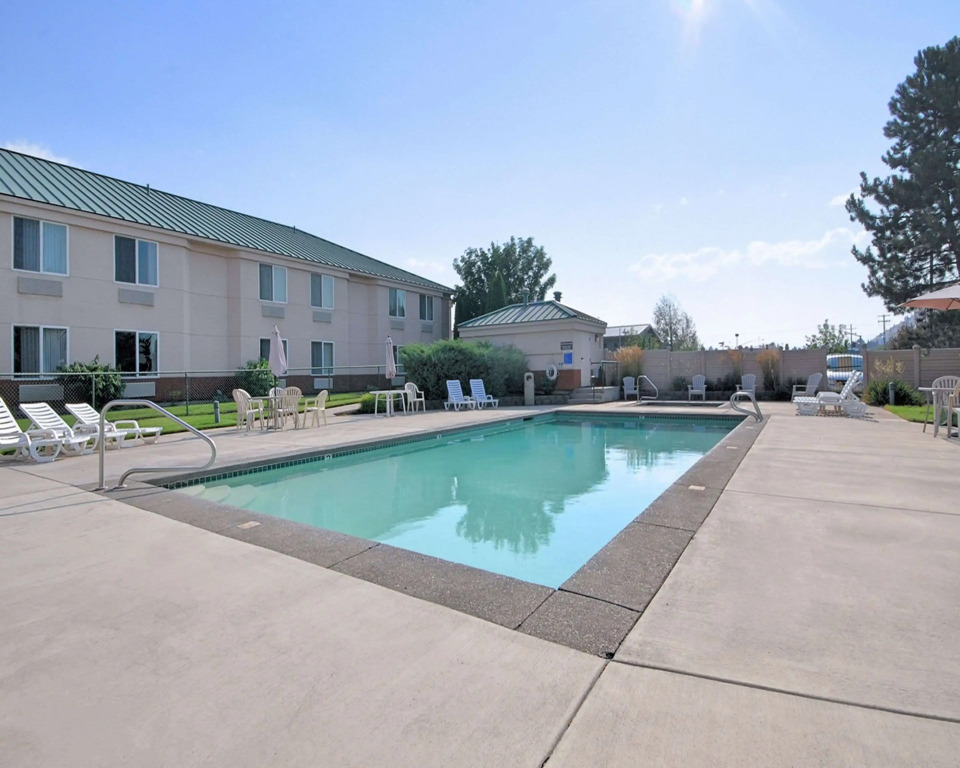 Sleep Inn Bend Crossroads Plaza