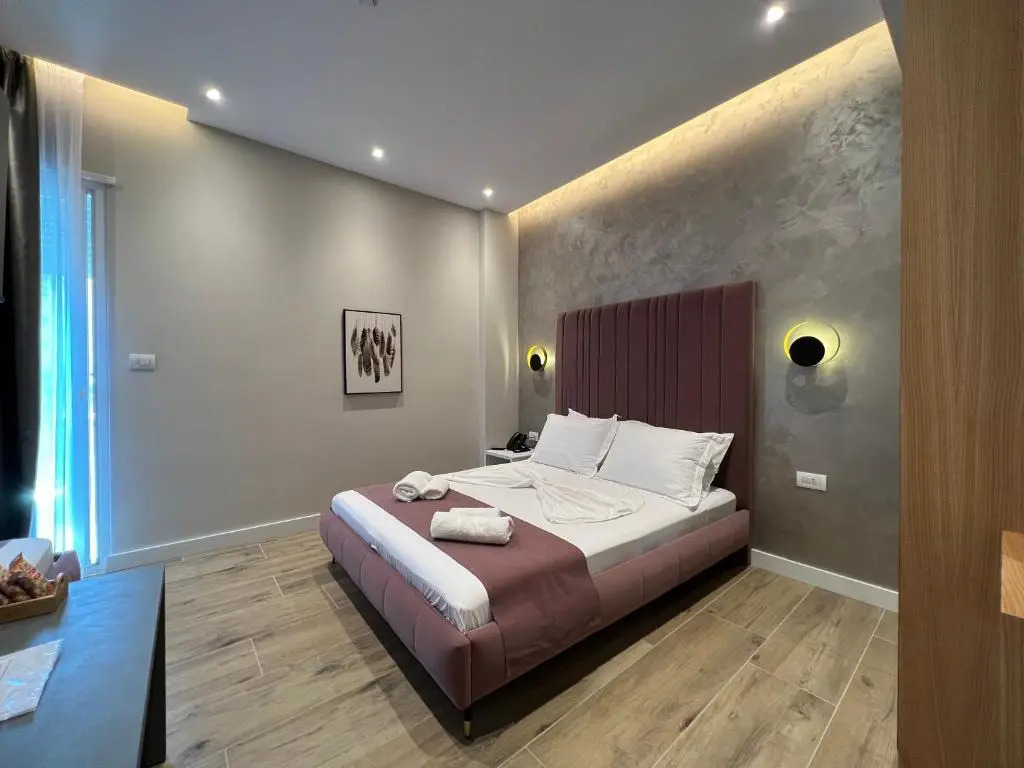Domus Hotel & Apartments