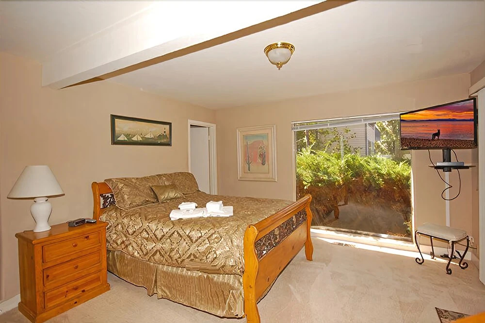 384 Beach Drive 4 Bedroom Home