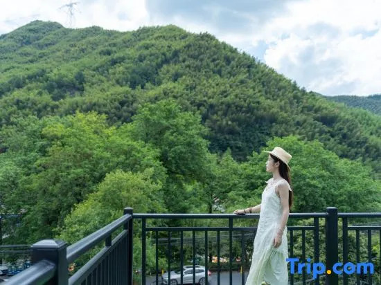 Anji Suishe · Light Luxury Garden Family Vacation (North Zhejiang Canyon Rafting Shop)