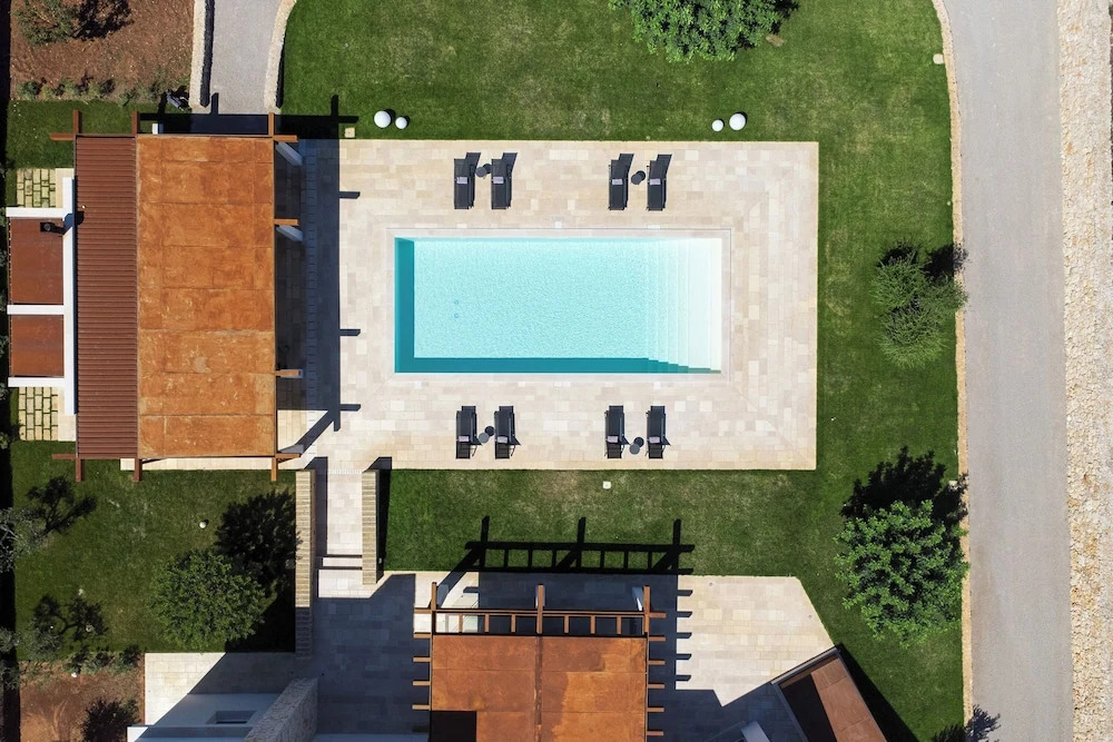 3239 Domina 55 by Perle di Puglia