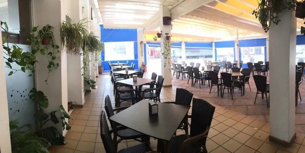 Hostal Monteluna