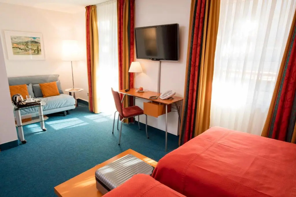 Maurers Zollamt Hotel