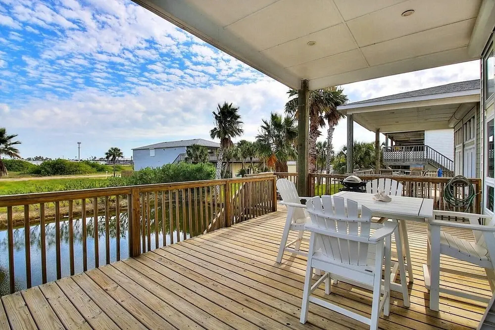 Aldens Anchor. #11 2 Bedroom Condo by Redawning
