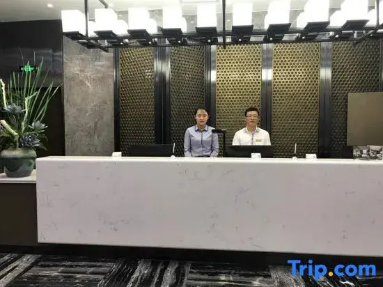Lin Hai Hotel