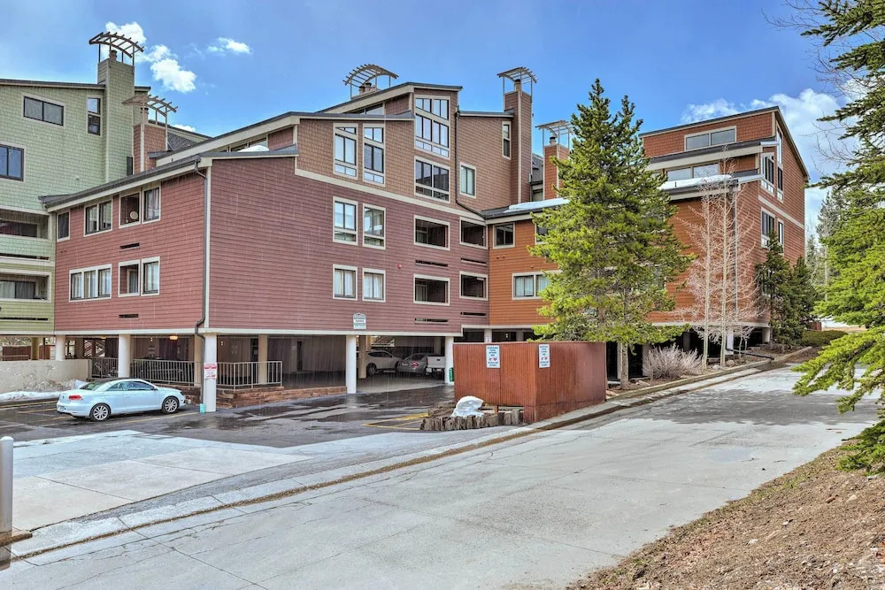 Walk to Gondola & Main St: Peak 9 Condo w/ Balcony