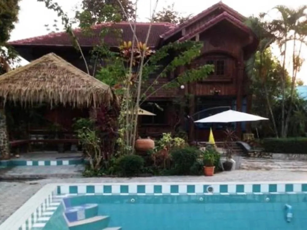 Villa Aden Organic Resort