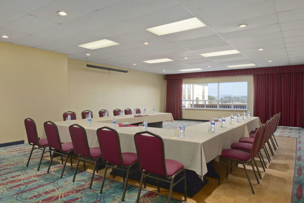 Days Inn by Wyndham Stephenville