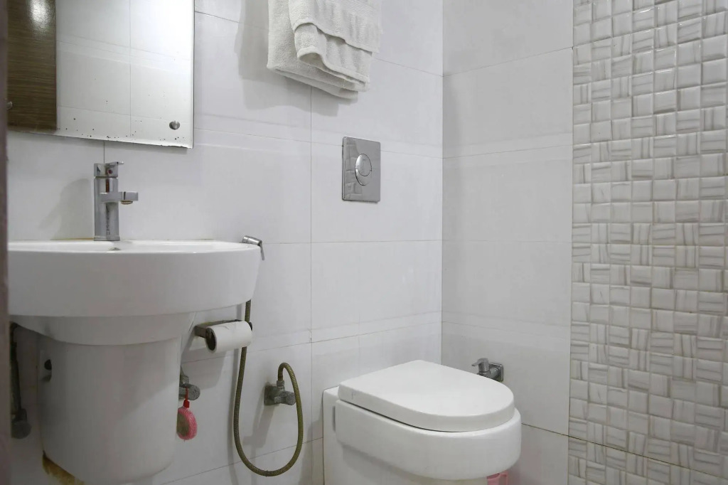 FabHotel Station 3