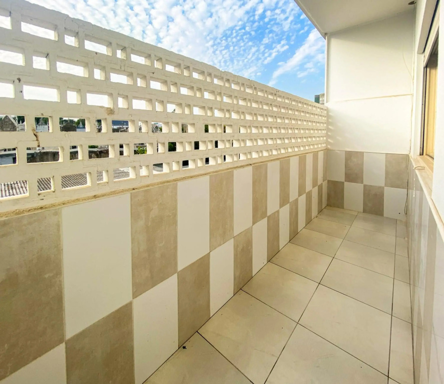Convenient 3-Bedroom Apartment next to Bom Sucesso