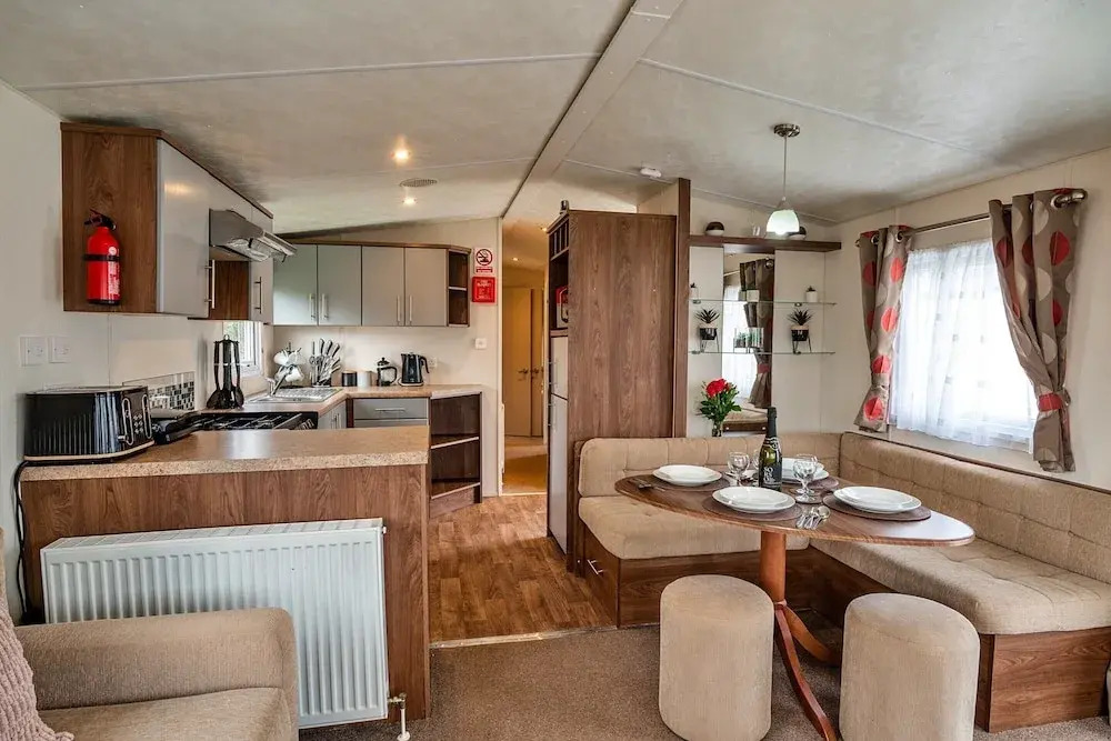 Chalet in Cornwall Near Kynance Cove