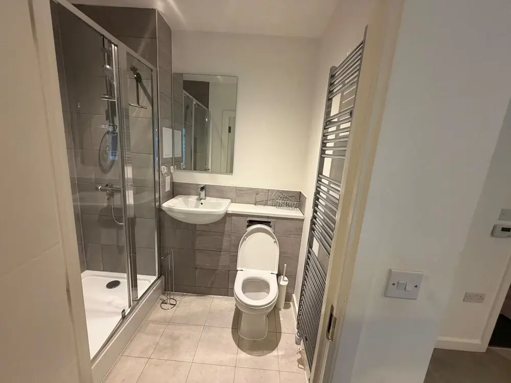 Cosy London Apartment Near River Thames
