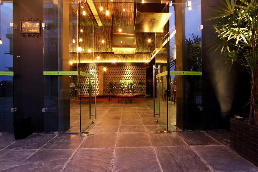 Yazhou Foryou Hotel