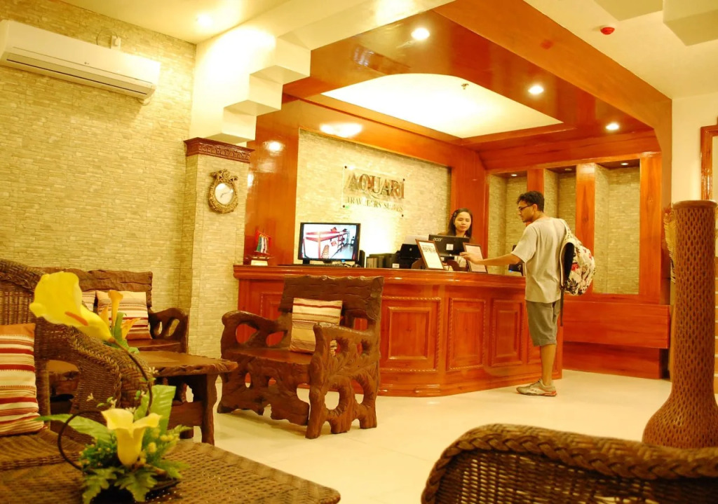 Aquari Travellers Inn