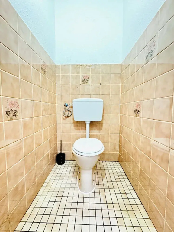 Cozy 2 Room Stay for 5 Near Stadthalle