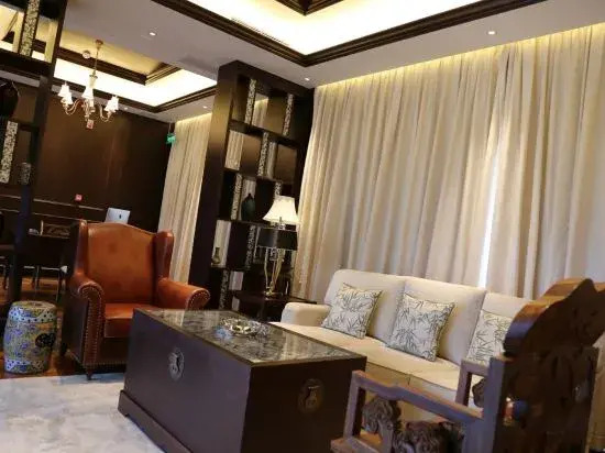 Chishui Yangtze Peninsula Hotel