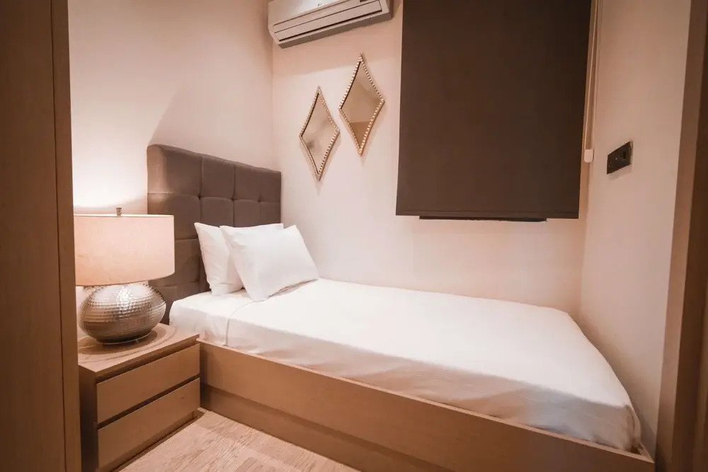 Highend Hotel & Residance