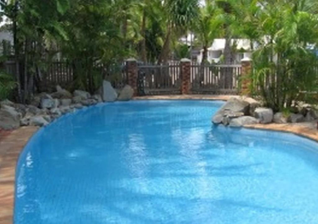 Palm Valley Motel & Self-contained Holiday Units