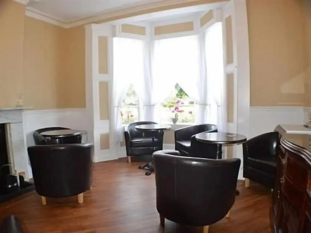 Diadem Hotel