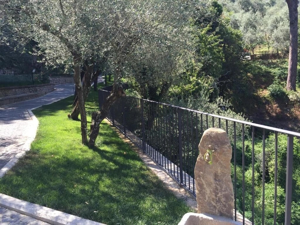 De Vivo Realty - Il Casale del Mirto
