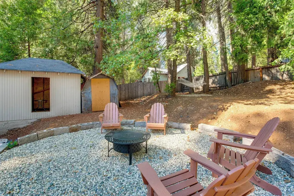 Hot Tub & Game Room: Luxe Cabin, Day Trip to Tahoe