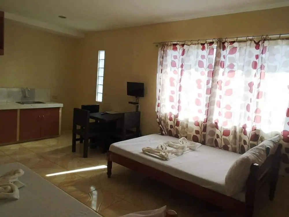 N & F Guest House