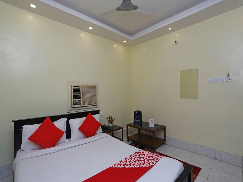 Oyo 16820 Ken Guest House