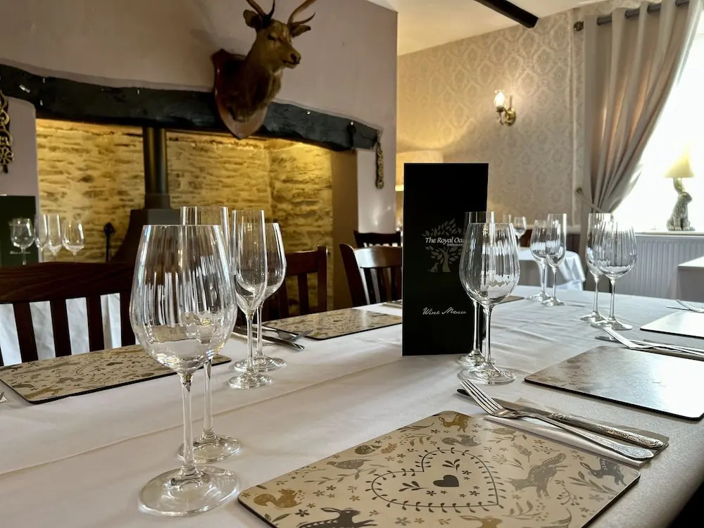 Royal Oak Inn