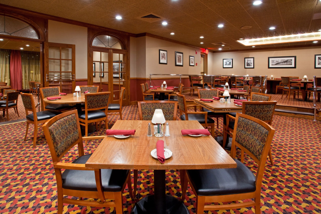 Holiday Inn Youngstown-South - Boardman by IHG