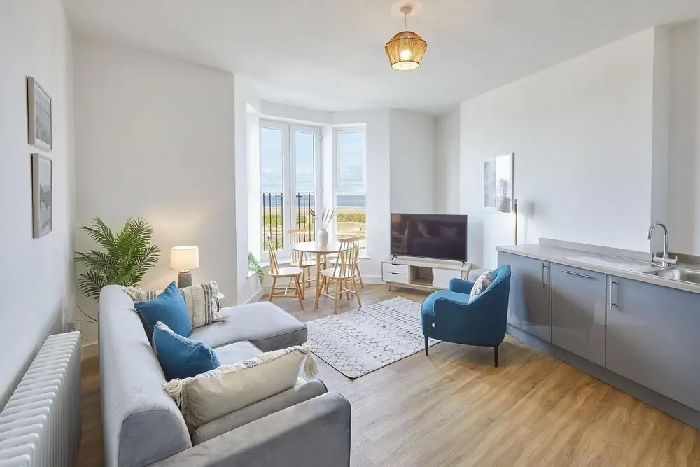 Host Stay Flat 3 Glenholme House