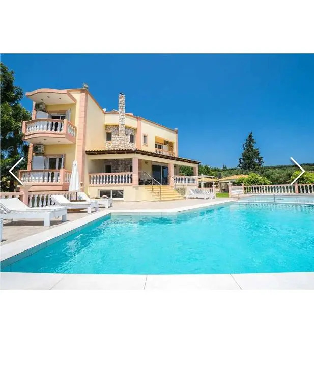 Villa Roula 6BR