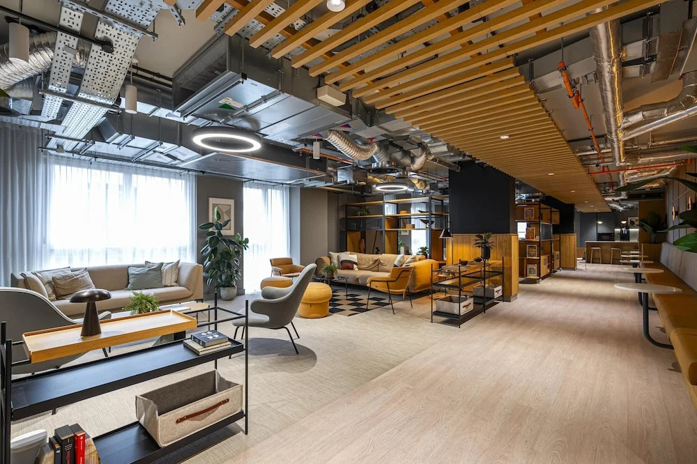 Chic Apartment Near City Centre
