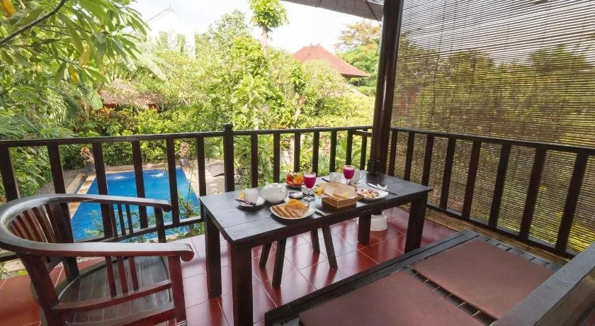 Tropical Bali Hotel