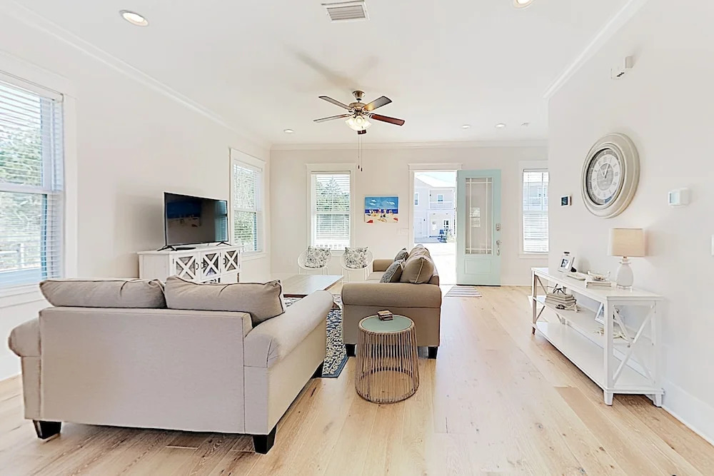 New Listing! Beach House W/ Pool & Dock, Near 30a 3 Bedroom Home