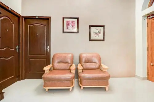 OYO 1474 Apartment Perungudi