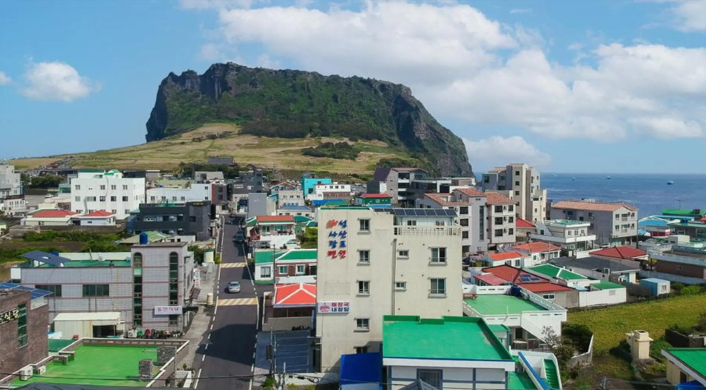 Seogwipo Seongsanposarang Pension