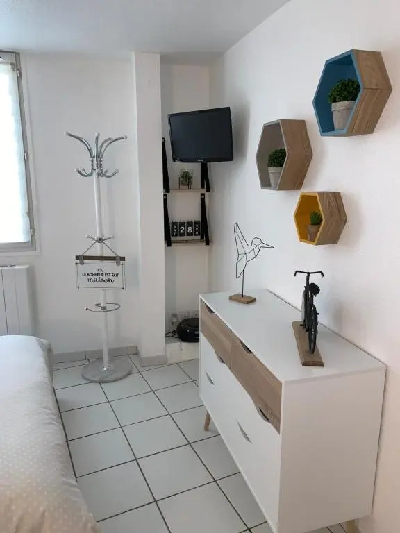 Studio Porte du Croux (Adults Only)
