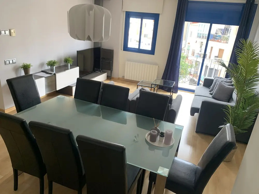 Lucas House Apartments by Sitges Group