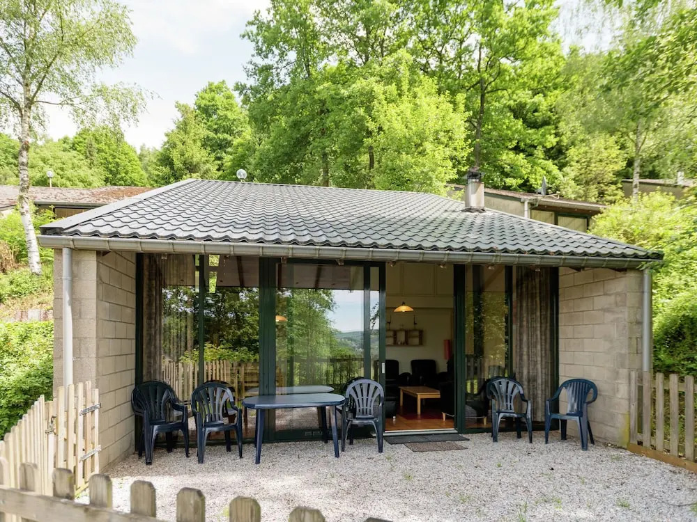 Pleasant Holiday Home With Fenced Terrace, Garden, Barbecue