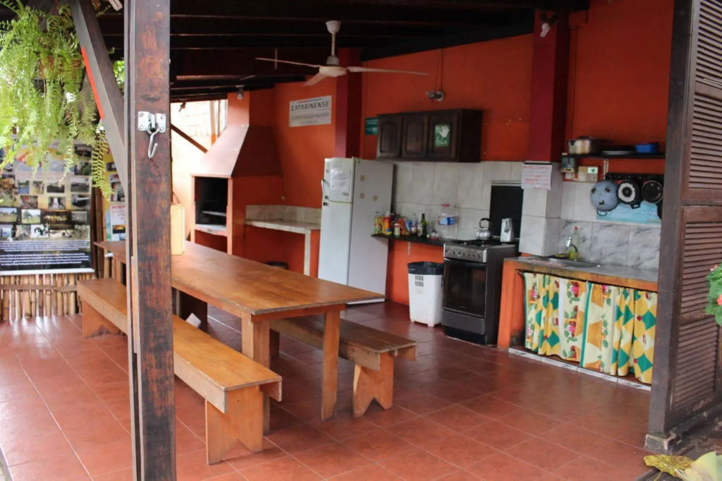 Residencial Noelia Hostel