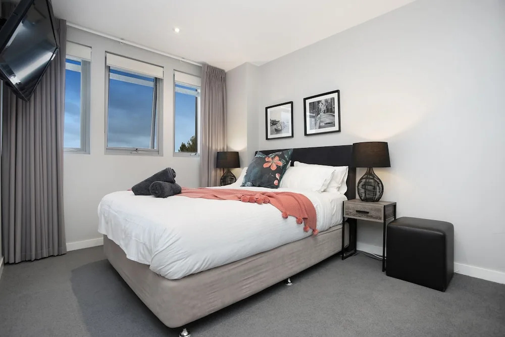 Essendon Sub-Penthouse on Napier