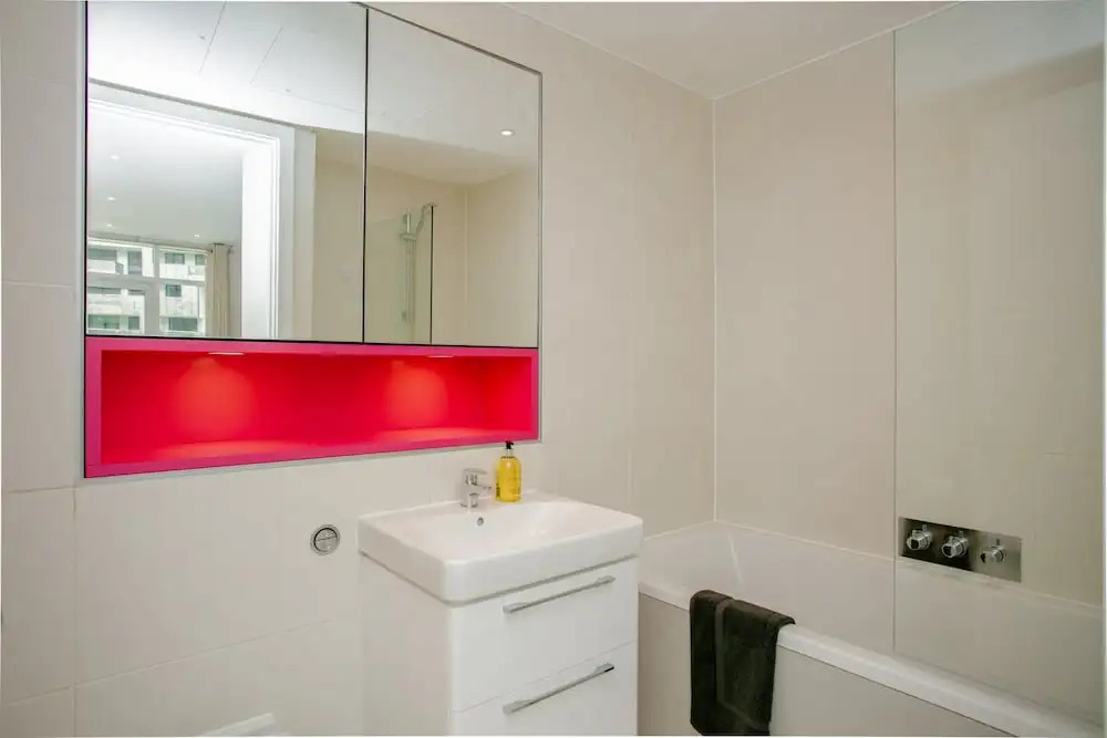 2 Bedroom Canal-side Flat