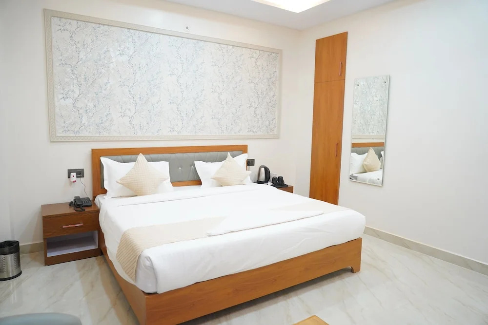 Hotel Blossom Inn