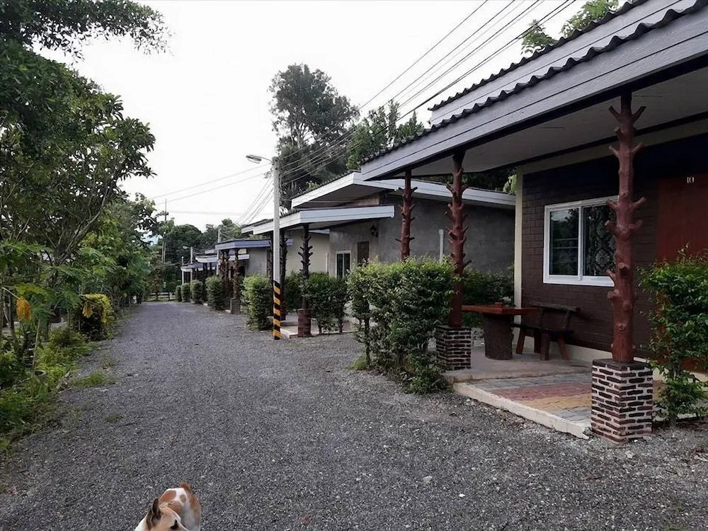 Suepuen Monbai Resort