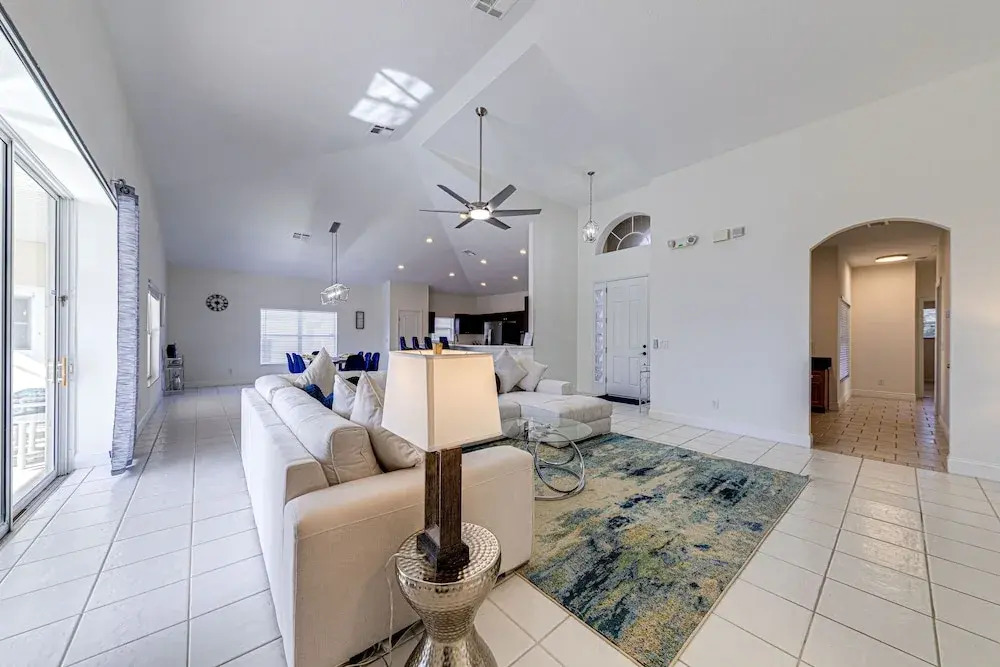 416bc-west Haven 4 Bedroom Home by RedAwning